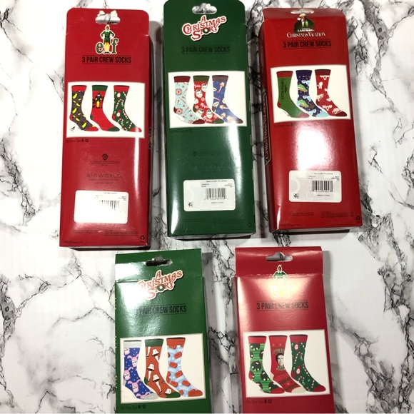15 Pairs Christmas Story, Christmas Vacation, Elf Socks - Picture 2 of 4